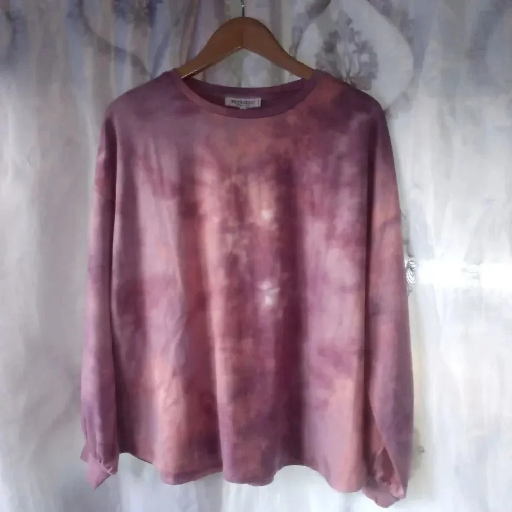 Workshop pink/purple blotted tie dye top size 1x (box R)